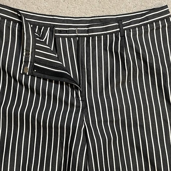 Black White Striped Cropped Pants
Lauren Ralph Lauren Womens Capri Size 14 - Picture 5 of 7